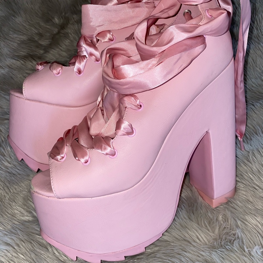 Ballet Bae Platforms